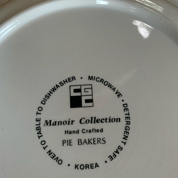 Vintage Cherry Pie Baking Plate 12 inch diameter 4 inch dep… - Picture 3 of 3